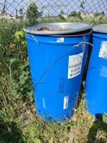 Metalowe beczki 200l