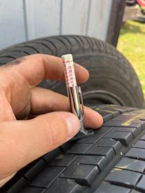 Opony letnie 215/65r15c continental