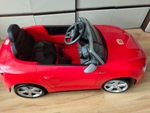Autko na akumulator Audi