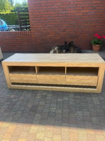 Sprzedam szafkę pod TV