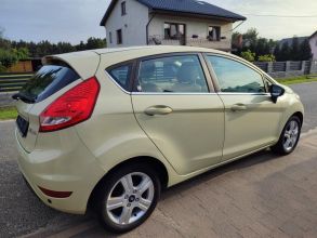 Ford Fiesta MK7 1,25 Benzyna *Ghia * Titanum * Jasne...