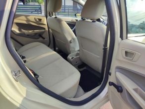 Ford Fiesta MK7 1,25 Benzyna *Ghia * Titanum * Jasne...
