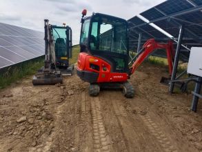 Usługi minikoparkami i miniładowarkami bobcat