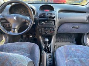 Sprzedam Peugot 206