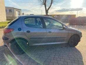 Sprzedam Peugot 206