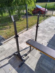 ławka pozioma i stojaki