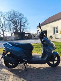 Skuter Zipp 125 gp