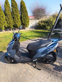 Skuter Zipp 125 gp