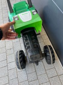 Traktor na pedała