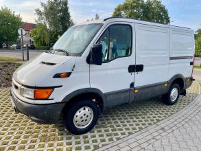 Bus Iveco Daily