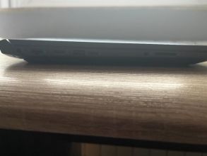 Sprzedam laptopa gamingowego