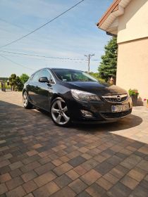 Sprzedam Opel Astra 1.7CDTI 125KM 2010r