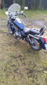 Sprzedam motocykl marki wektor