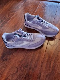 Adidaski
