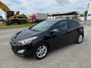 Hyundai i30 1.4 BENZYNA Klimatronik Nawigacja Ledy Kamera...