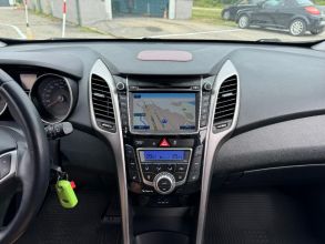 Hyundai i30 1.4 BENZYNA Klimatronik Nawigacja Ledy Kamera...
