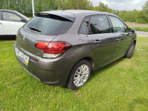 Citroen C4 rok 2016 poj 12 benzyna 130 koni
