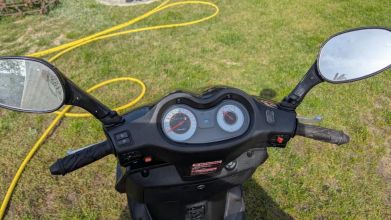 Skuter marki torq