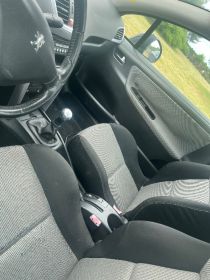 Sprzedam peugeota