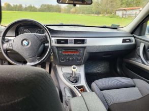 BMW E90 Seria 3 318d