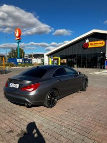 Mercedes CLA250