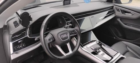 AUDI Q8 2022