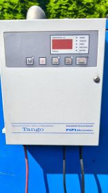 Piec z podajnikiem na ekogroszek