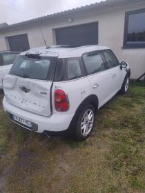 Mini Cooper Cuntryman 1.6B 120KM