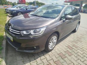 Citroen C4 rok 2016 poj 12 benzyna