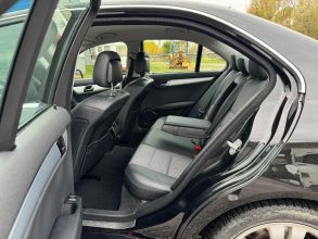 Mercedes C 1.8 BENZYNA Zarejestrowany Długie Opłaty