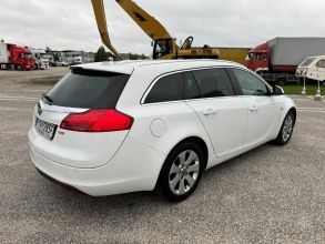 Opel Insignia 2.0 DIESEL Zarejestrowana Długie Opłaty