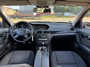 Mercedes C 1.8 BENZYNA Klimatronik Nawigacja Ledy...