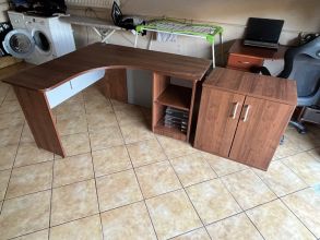 Biurko i szafka wykonana przez stolarza