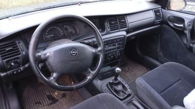 Opel Vectra B 1.8 125KM, 2001r