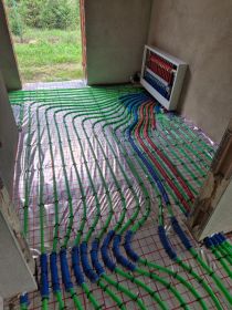 Ogrzewanie podłogowe+ izolacja, instalacje wod-kan