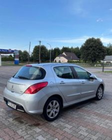 Peugeot 308 1.6 benzyna 120KM