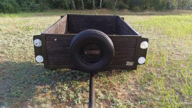 Przyczepka samochodowa