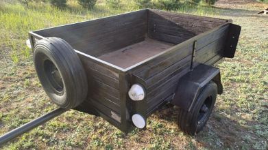 Przyczepka samochodowa