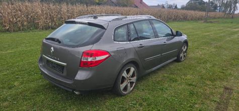 Laguna III 2.0 dci 150 automat w calosci lub na części