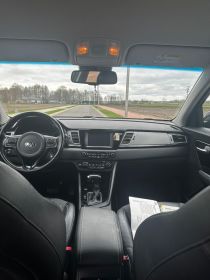 Sprzedam Kia Niro Eco Hybrid 2017r