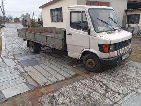 Sprzedam samochód dostawczy Mercedes-Benz 407D