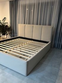 Łóżko tapicerowane 180/200