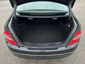 Mercedes C 1.8 BENZYNA Zarejestrowany Długie Opłaty