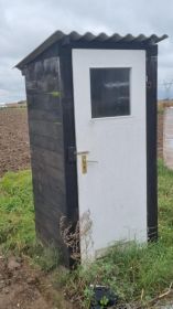 Wc, toaleta budowlana wychodek