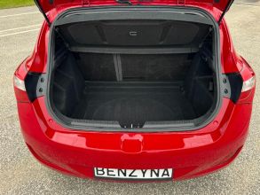 Hyundai i30 1.4 BENZYNA Klimatyzacja Nawigacja Kamera Ledy