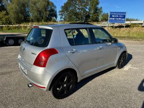 Suzuki Swift 1.5 BENZYNA Automat Klimatyzacja Szyberdach