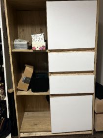 komoda biało brązowa