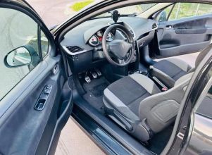 Peugeot 207 1.4 2006