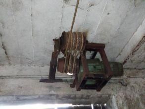 Wyciąg linowy do obornika