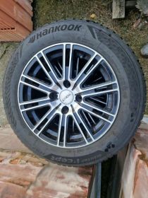Alusy z oponami zimowymi hankook 185/65r15.